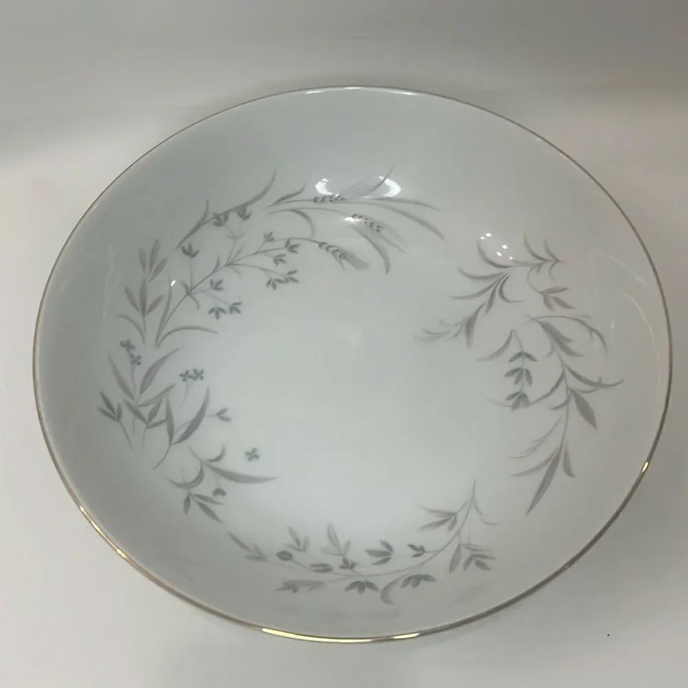 Wentworth Fine China Japan Gold Trim 9 1/4 In Serving Bowl 2 1/4 In Tall 8905